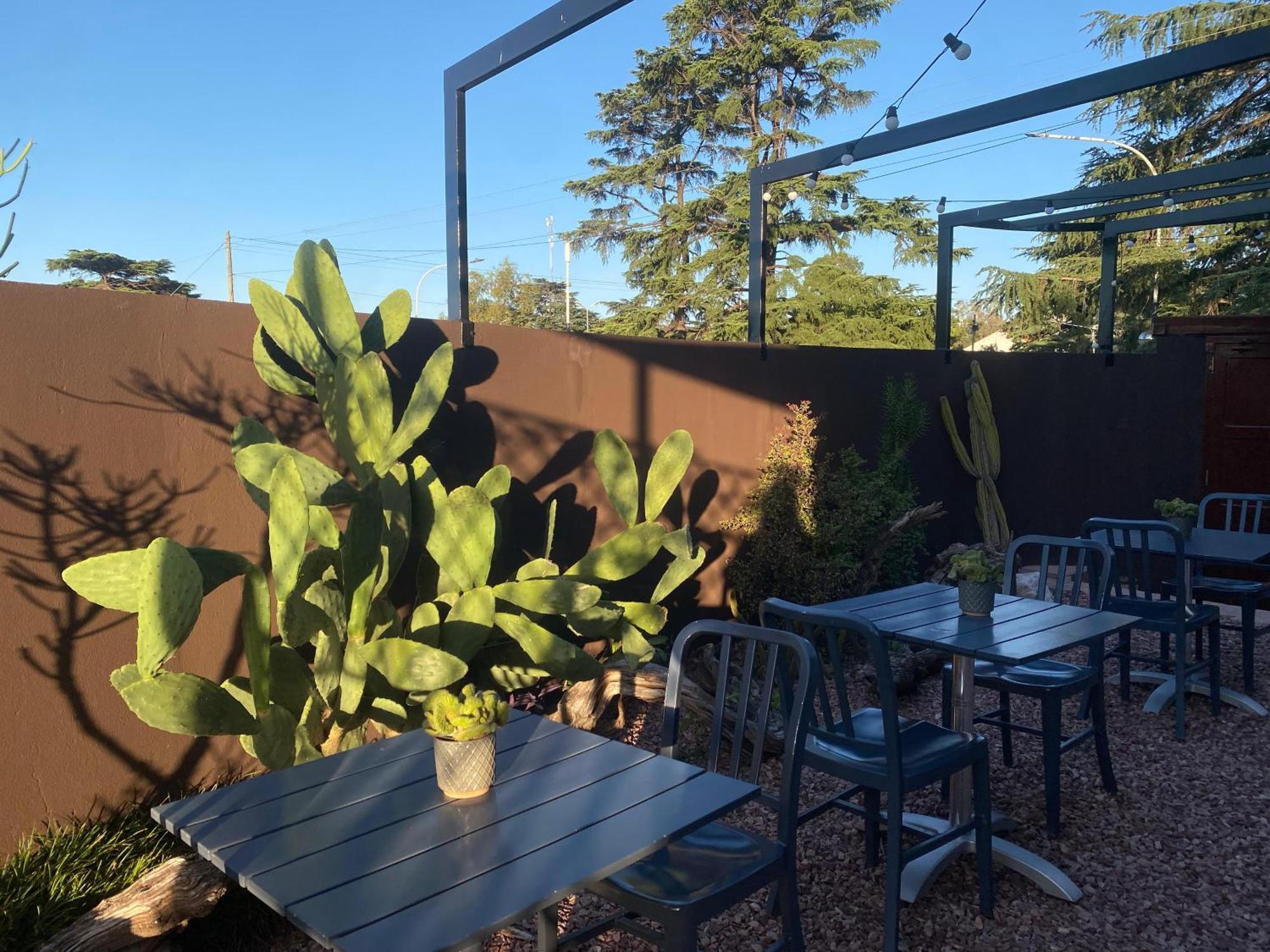 Eze Inn Boutique Hotel Ezeiza Esterno foto